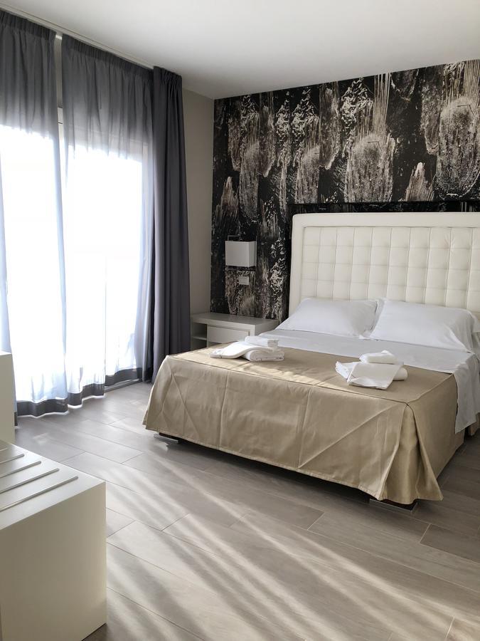 Hotel Boutique Carolina Marina di Castagneto Carducci Luaran gambar