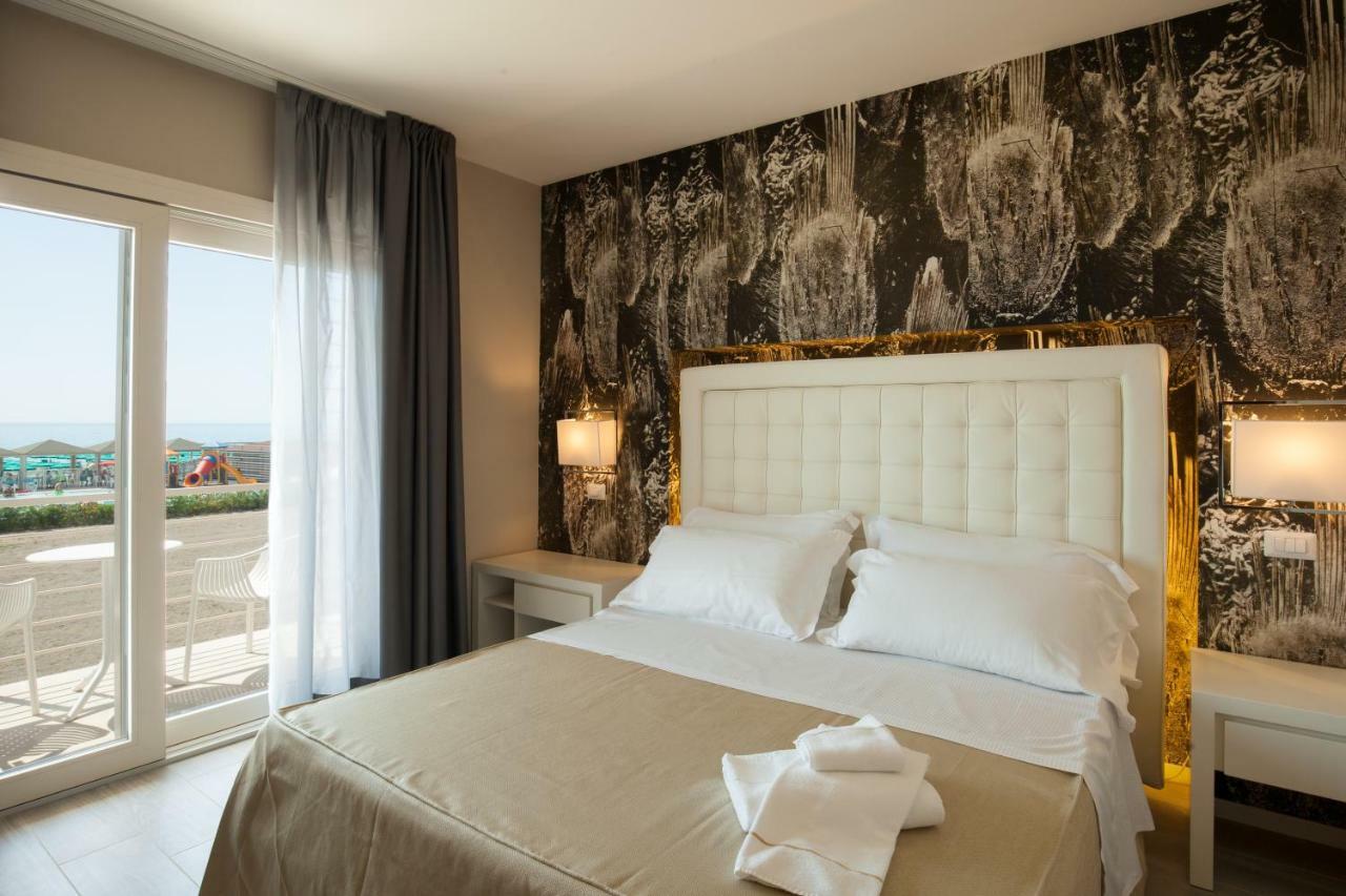Hotel Boutique Carolina Marina di Castagneto Carducci Luaran gambar
